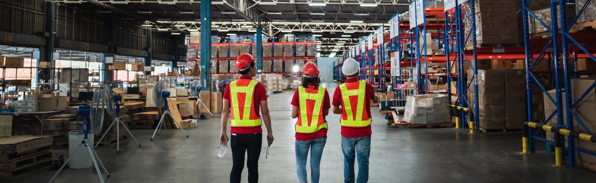 Comment les drones facilitent la logistique des entrepôts et les contrôles d’inventaire